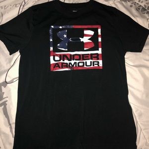 Under Armour Patriot YM Youth Medium T-shirt
